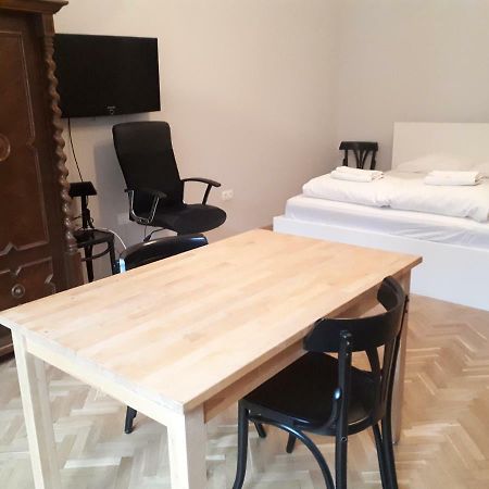 Dob15 Big Apartment Budapeste Exterior foto